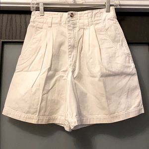 High waisted short